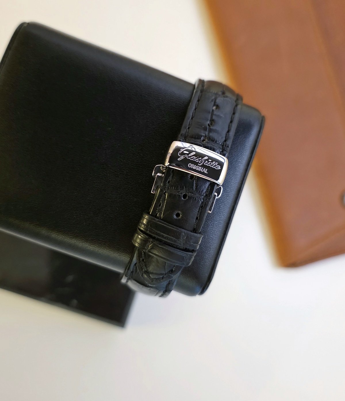 Glashütte Original Senator Power Reserve 100-01-13-02-04