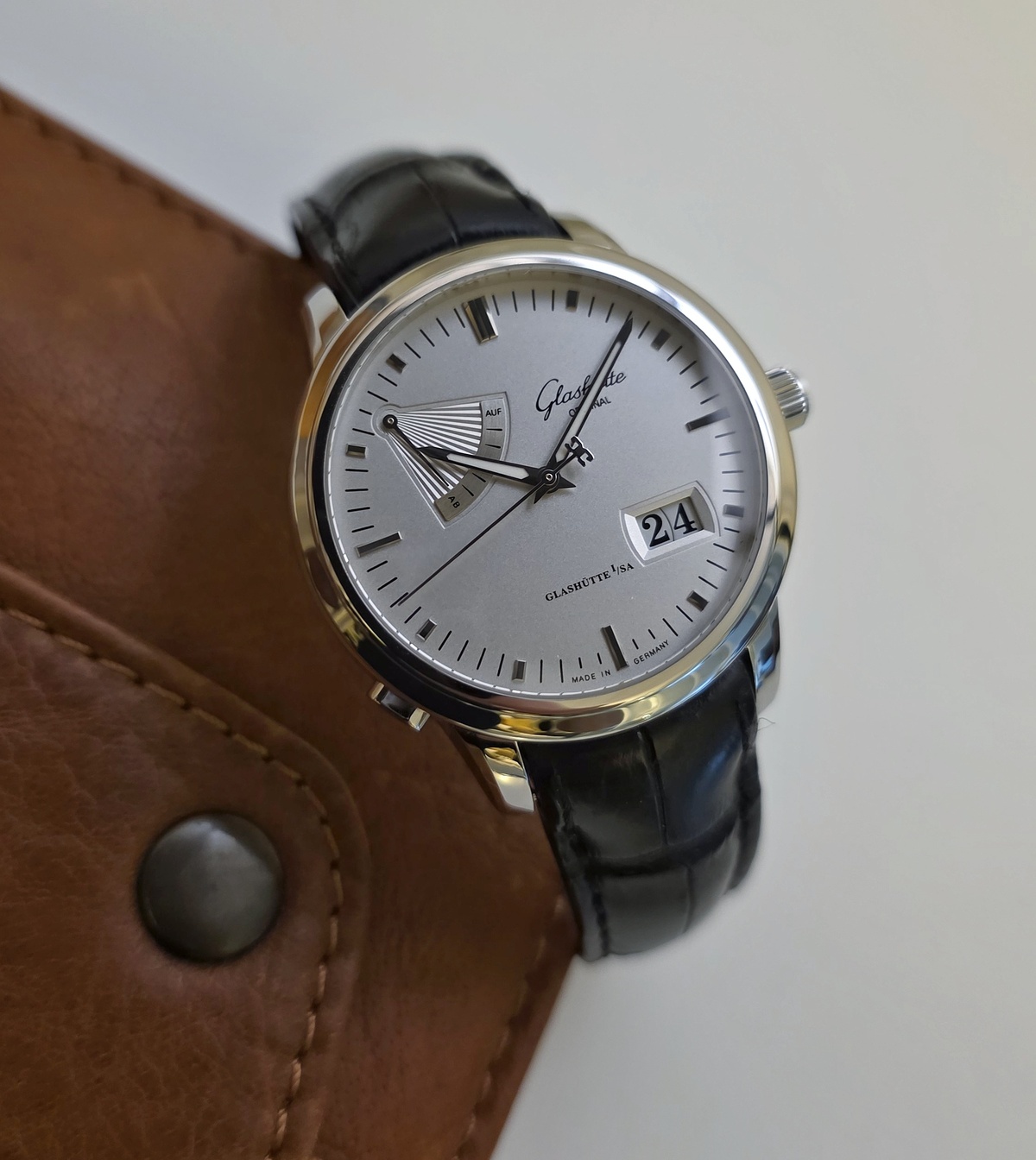 Glashütte Original Senator Power Reserve 100-01-13-02-04