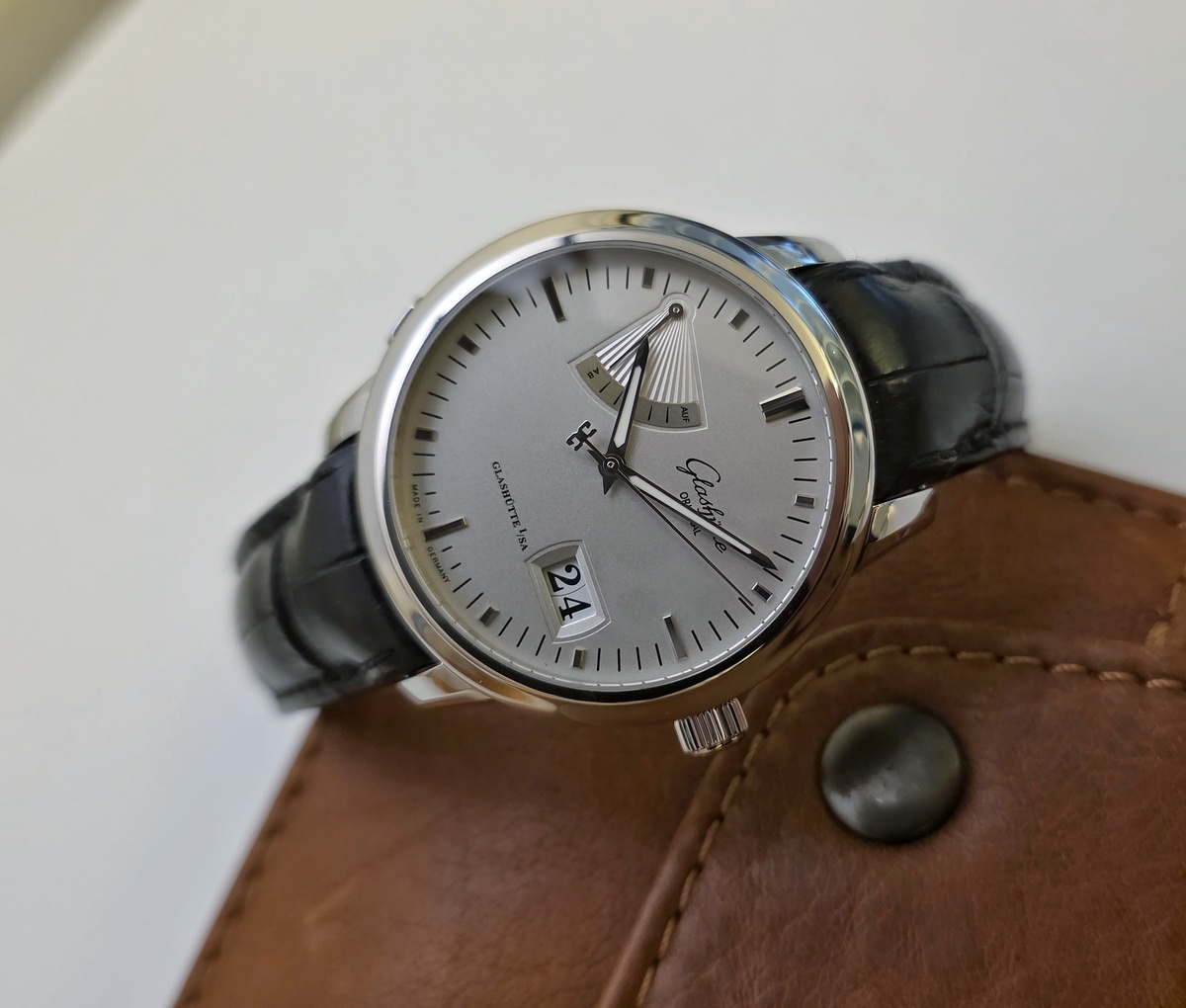 Glashütte Original Senator Power Reserve 100-01-13-02-04