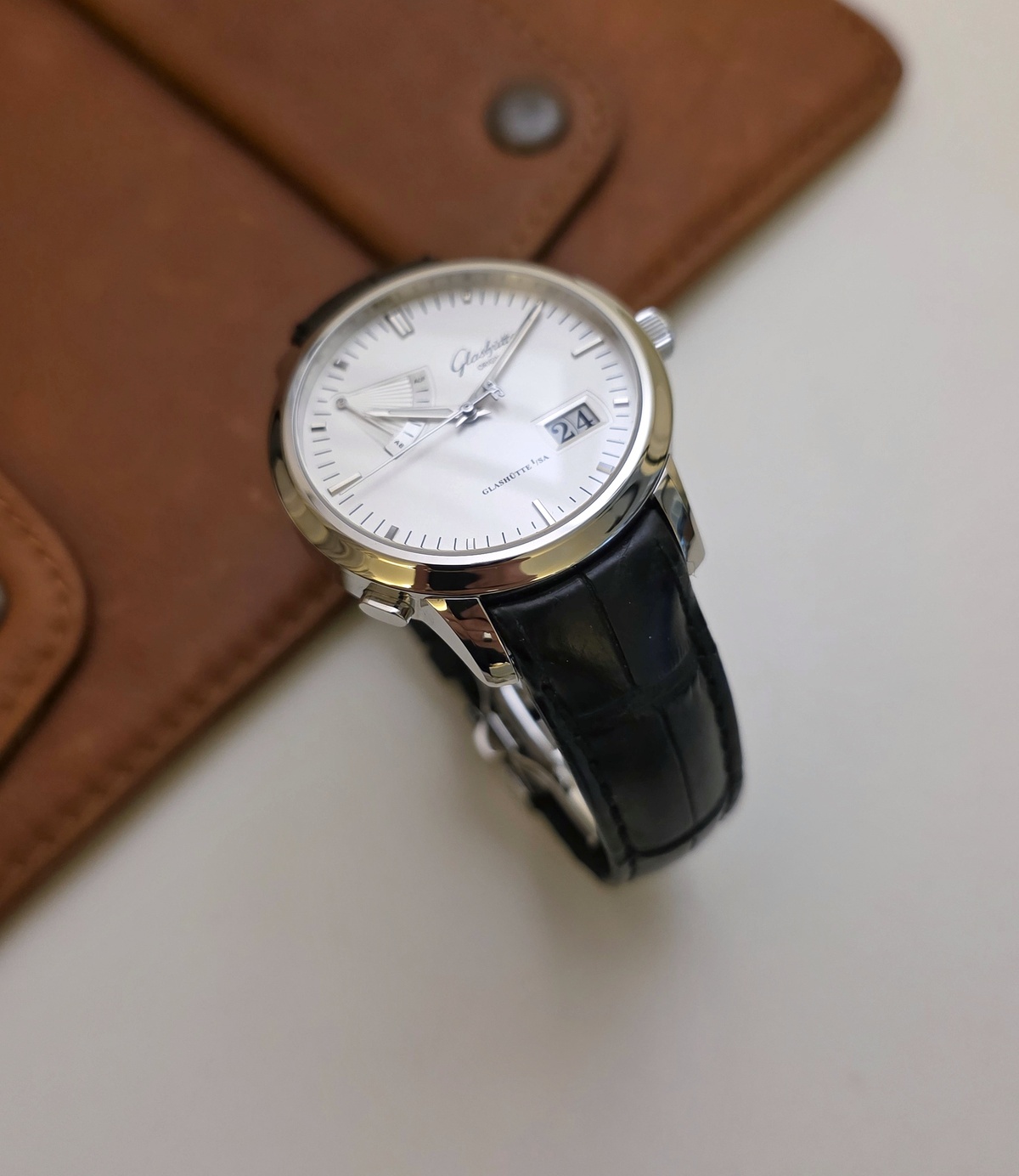 Glashütte Original Senator Power Reserve 100-01-13-02-04