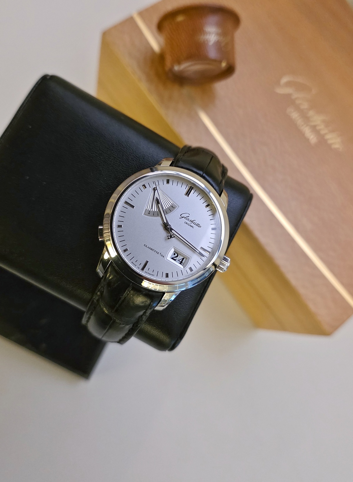 Glashütte Original Senator Power Reserve 100-01-13-02-04