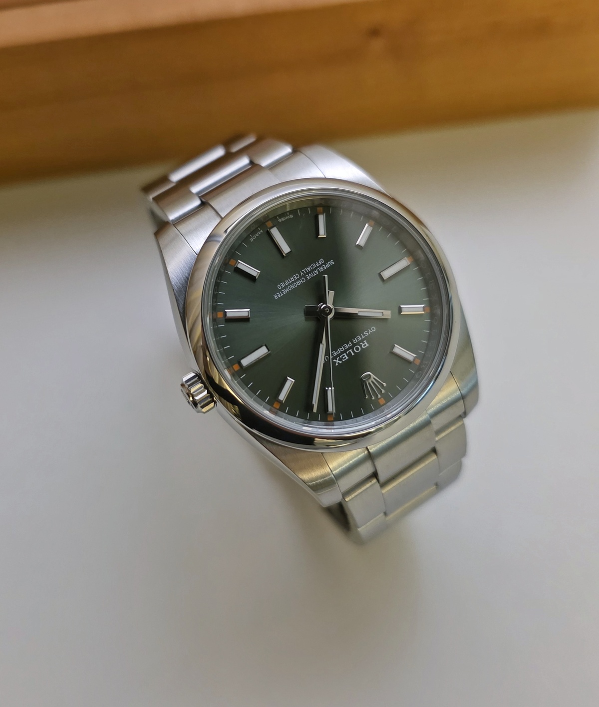 Rolex Oyster Perpetual 114200 Olive green