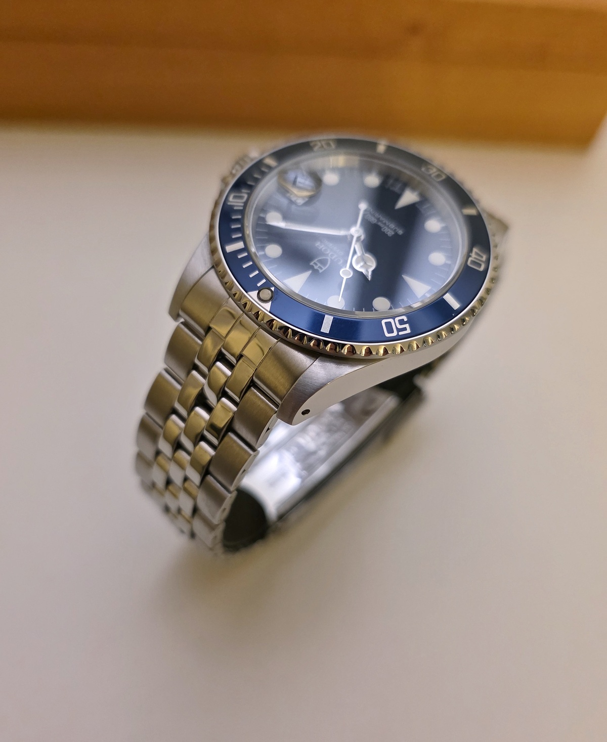Tudor Submariner 75090 mid size Blue dial jubilee 1993