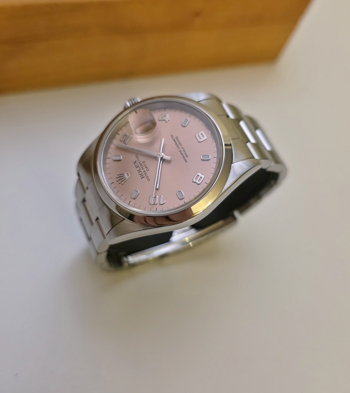 Rolex Oyster Perpetual Date 15200 Salmon Full set 2004