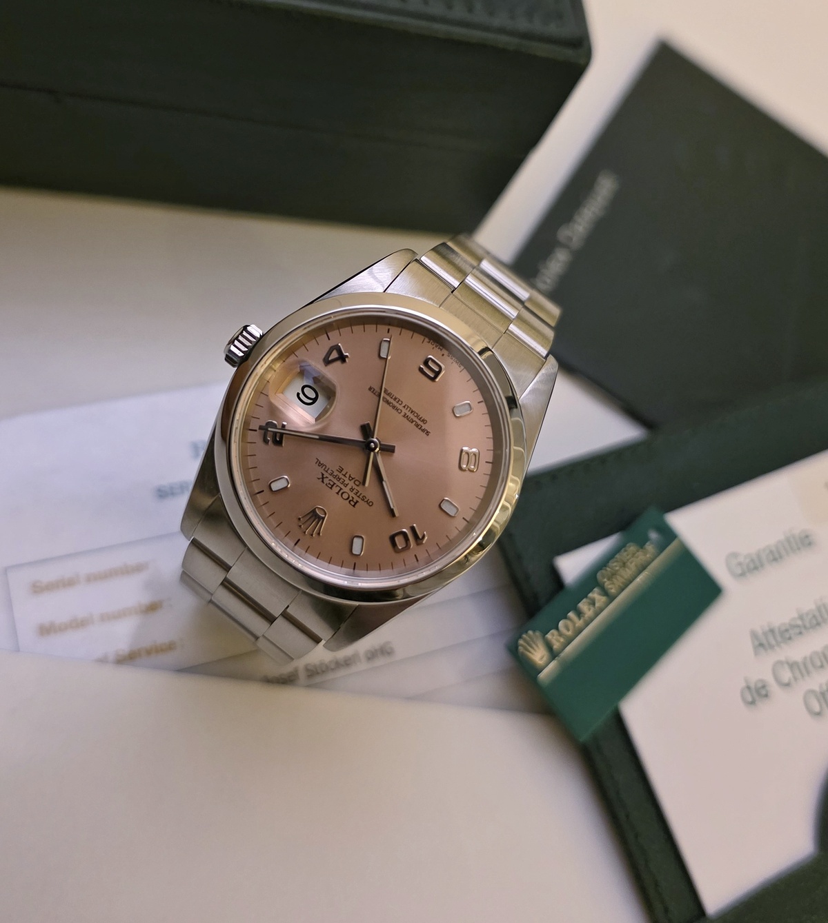 Rolex Oyster Perpetual Date 15200 Salmon Full set 2004