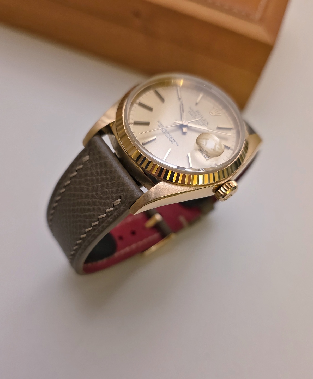 Rolex Datejust Or Jaune 16018