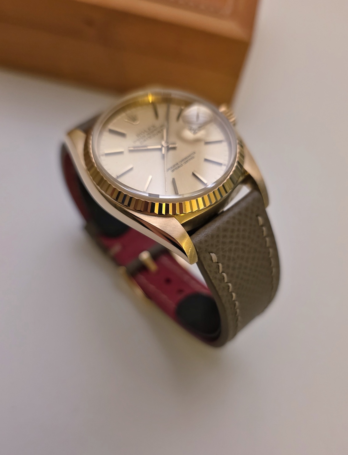 Rolex Datejust Or Jaune 16018