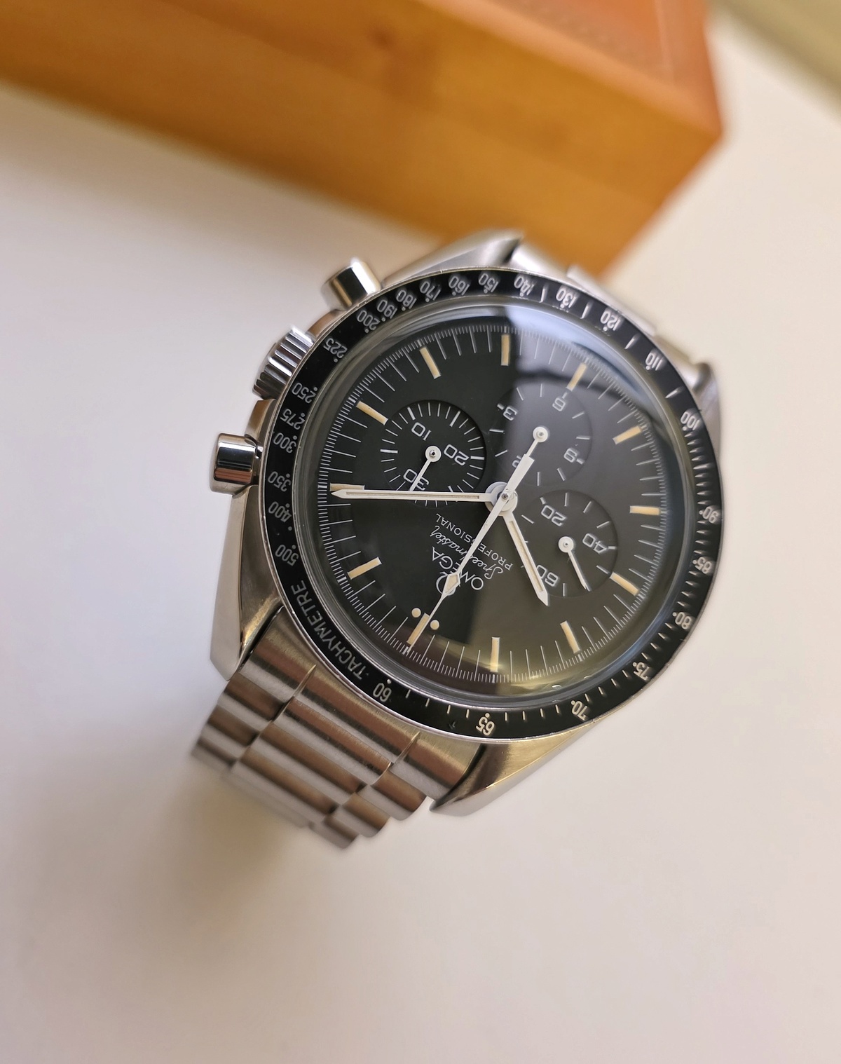 Omega Speedmaster Moonwatch Apollo 11 20th anniversary 1989