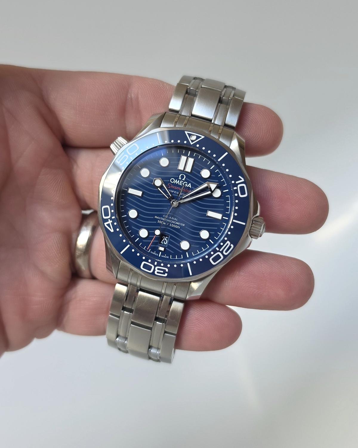 Omega Seamaster 300M Diver blue 210.30.42.20.03.001 Full set 2024