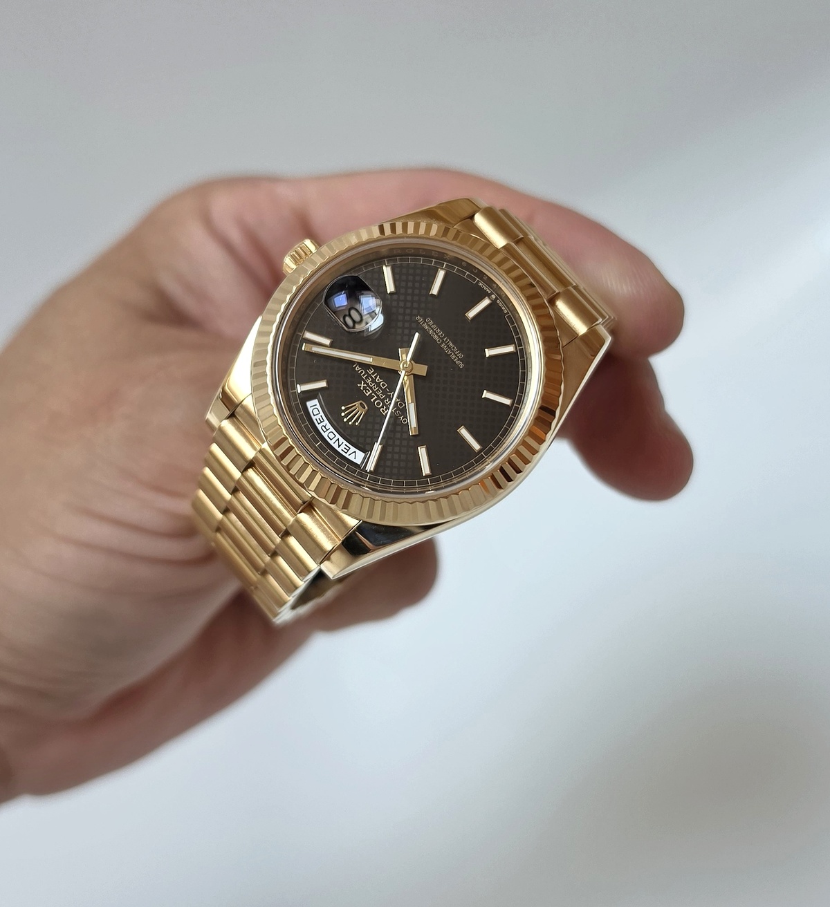 Rolex Day-date 40mm 228238 Full set 2016 Black waffle dial