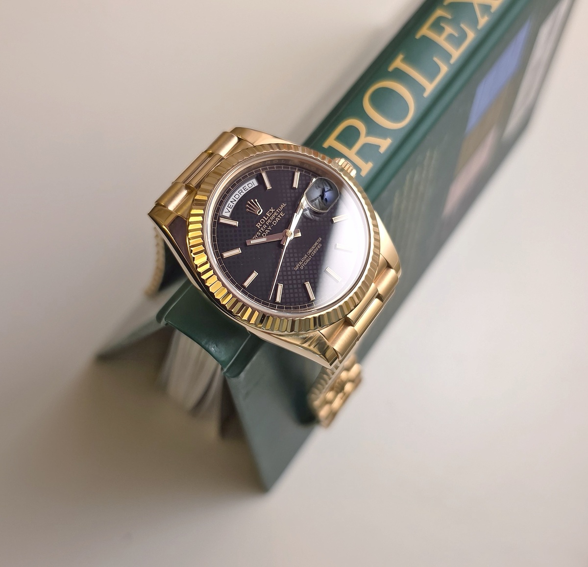 Rolex Day-date 40mm 228238 Full set 2016 Black waffle dial
